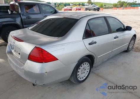 2007 Honda Accord 2.4 Vp z USA, uszkodzony, nr VIN 1HGCM56117A002456